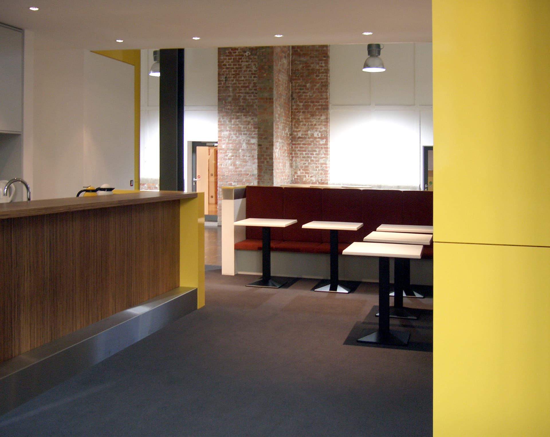 Trennung und Verbindung zugleich